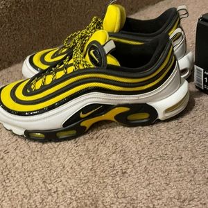 Air max 97 frequency